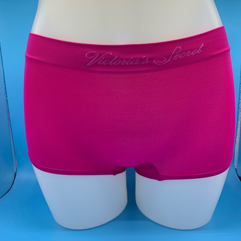 Victoria Secret shortie